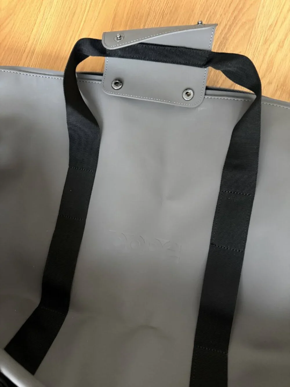 RAINS gray Hilo Weekend Bag Large